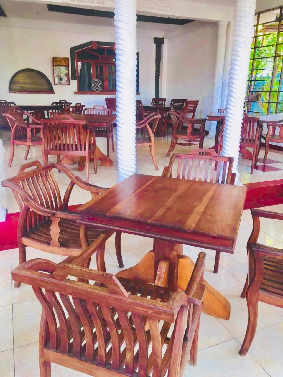 Castle Bay Resort Weligama Exterior foto