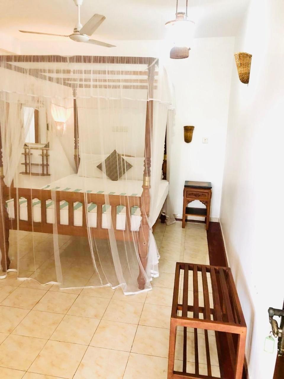 Castle Bay Resort Weligama Exterior foto