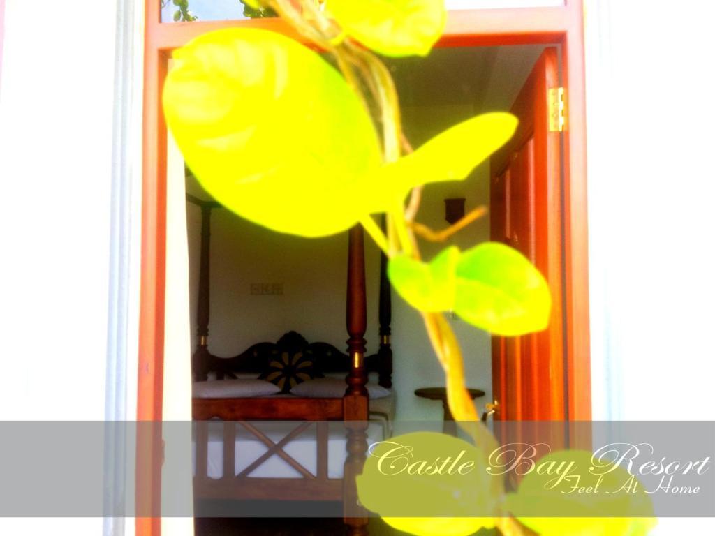 Castle Bay Resort Weligama Habitación foto